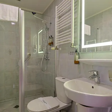 Lidia - Czesc Economy Hotel Darłowo
